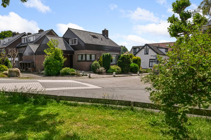 Piet Heinlaan 28 in Amstelhoek foto