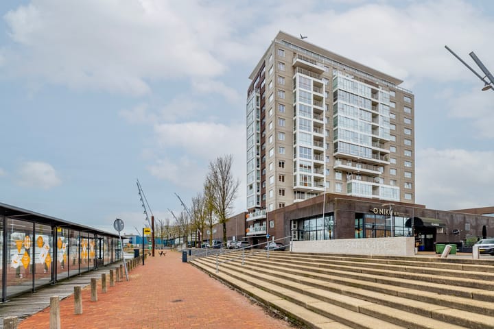 Piet Smitkade 266 in Rotterdam foto