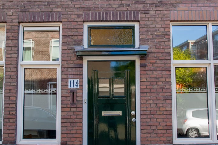 Pijnboomstraat 114 in 's-Gravenhage foto
