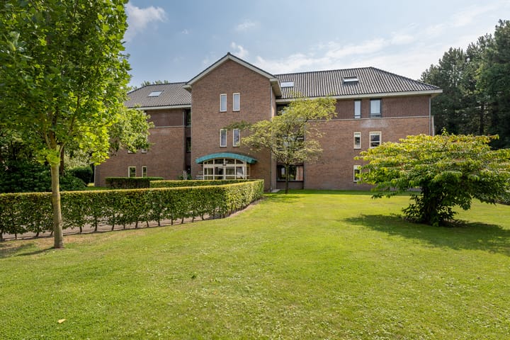 Plaggenweg 403 in Bussum foto