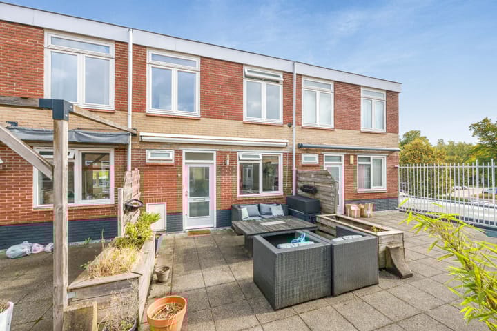 Planetenbaan 41 in Bilthoven foto