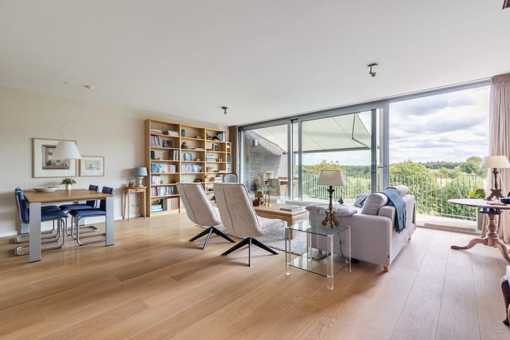 Platte Akker 143 in Teteringen foto