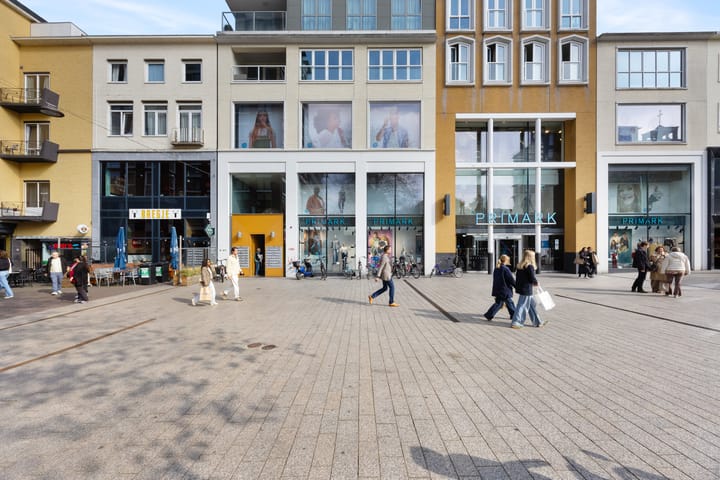 Plein 1944 130B in Nijmegen foto