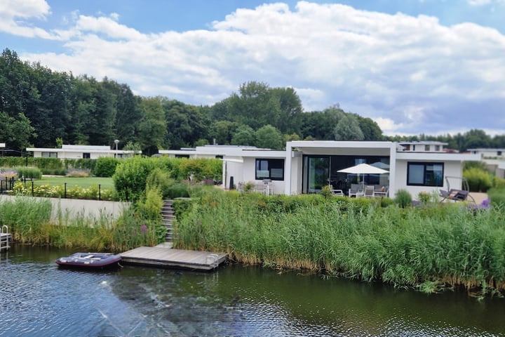 Pluvierenweg 9-384 in Zeewolde foto