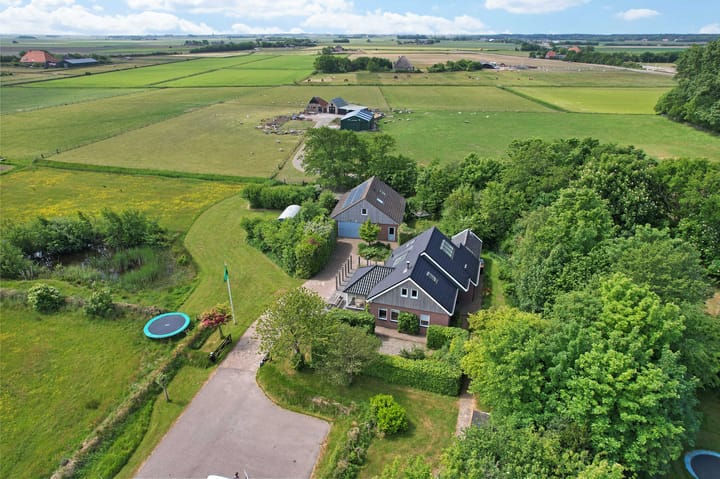 Pontweg 99 in Den Burg foto