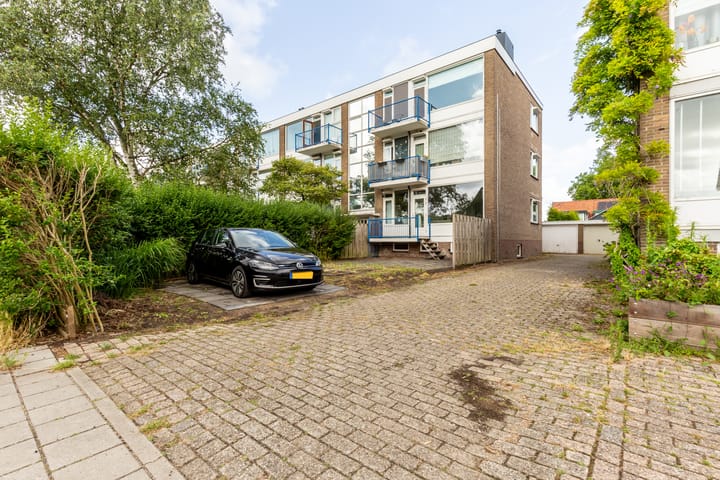 Populierenlaan 37 in Zwanenburg