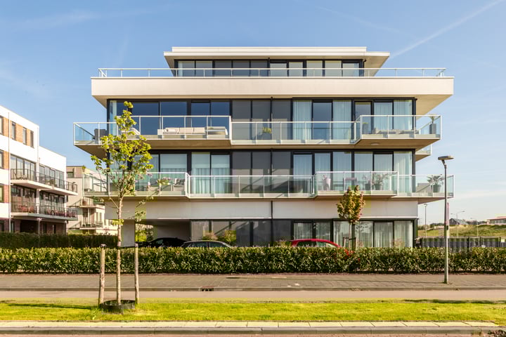 Portugalkade 15 in Almere foto