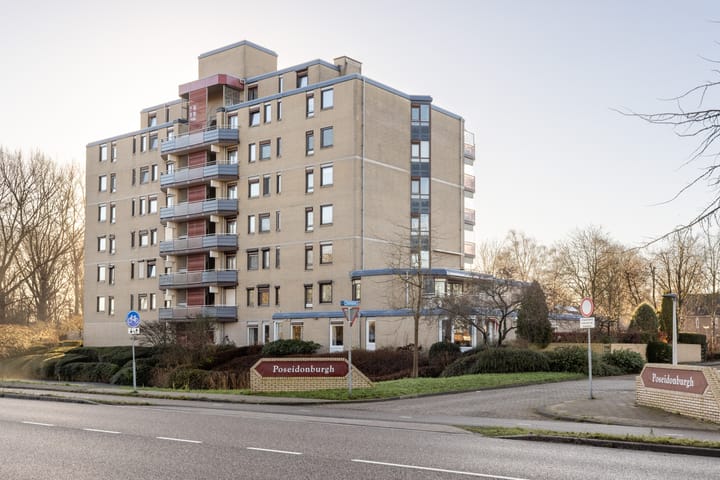 Poseidonburg 22 in Nieuwegein foto