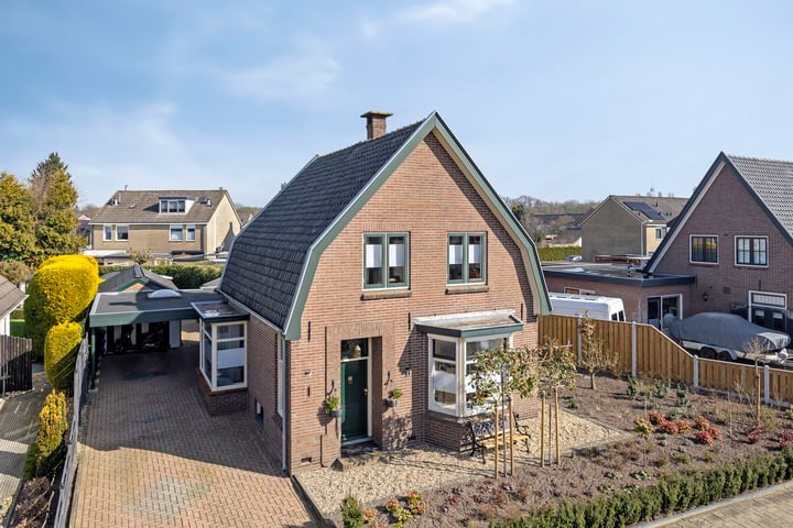 Postweg 1 in Heerde foto