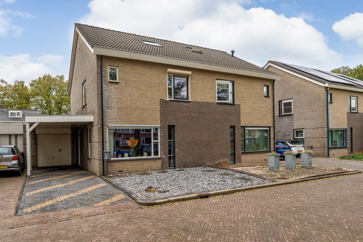 Praamweg 13 in Stadskanaal foto