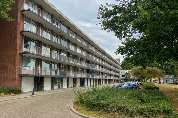 Predikherenlaan 283 in Tilburg foto