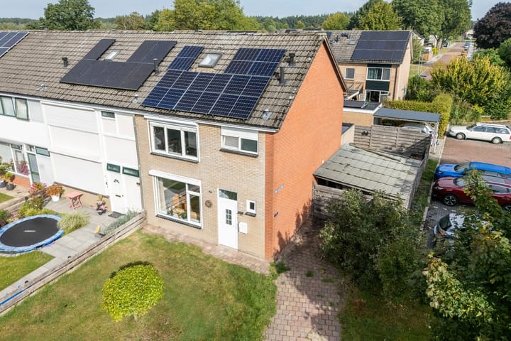 Prins Clausstraat 2 in Vroomshoop foto