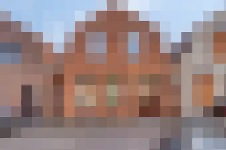 Prins Mauritsstraat 12 in Axel