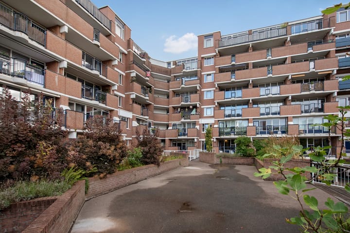 Prinses Beatrixlaan 84 in Rijswijk foto