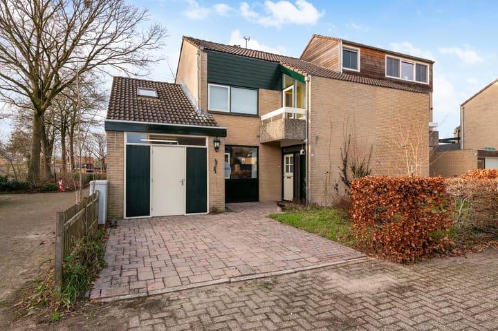 Prinses Christinalaan 16 in Bathmen