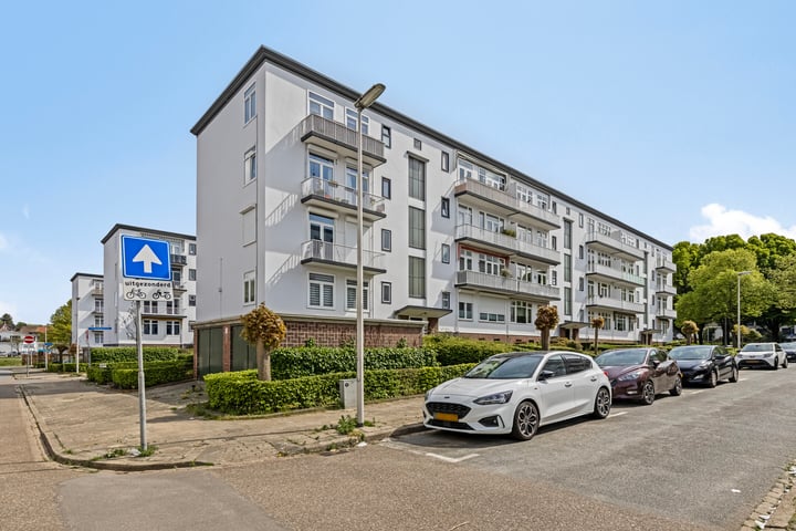 Prinses Irenestraat 20 in Heerlen foto