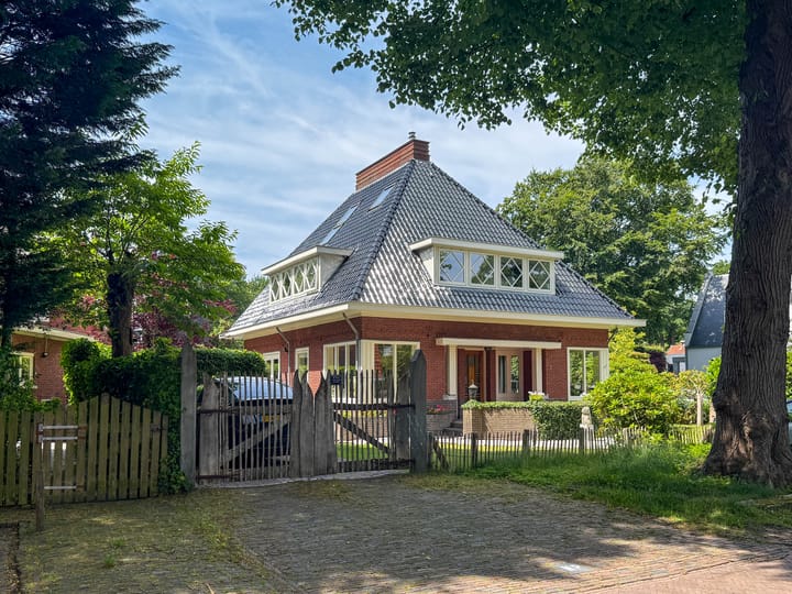 Prinsesselaan 7 in Bergen (NH) foto