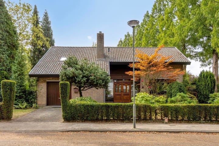 Prof. Zeemanstraat 3 in Geleen foto