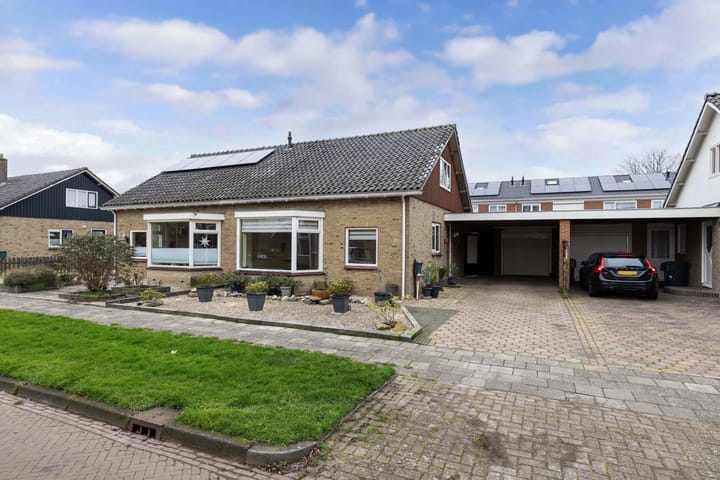 Professor Loréstraat 6 in Franeker foto