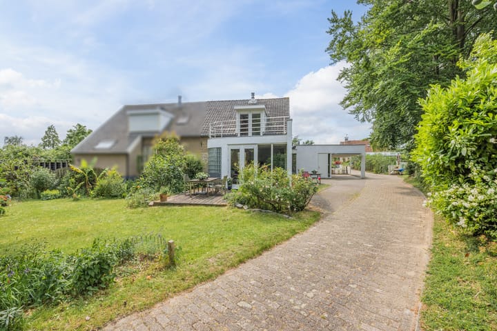 Provincialeweg Oost 44 in Haastrecht foto