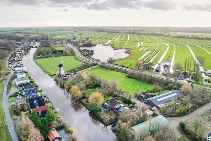 Provincialeweg West 74 in Gouda foto