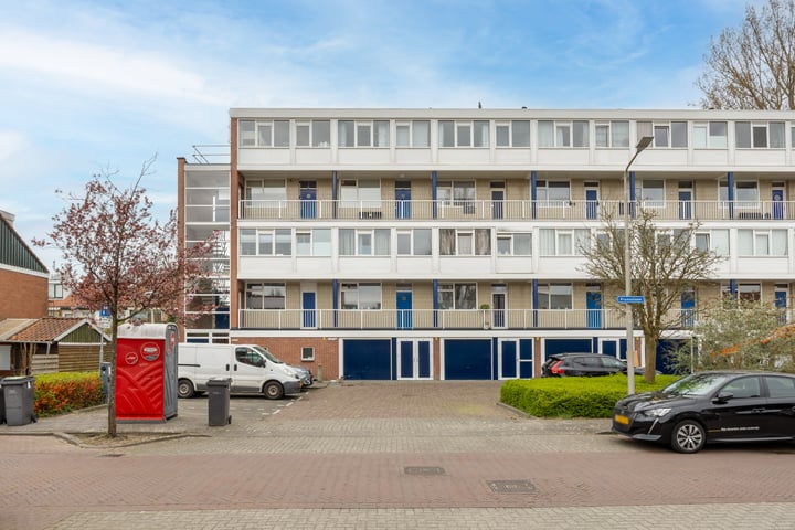 Prunuslaan 57 in Amstelveen foto