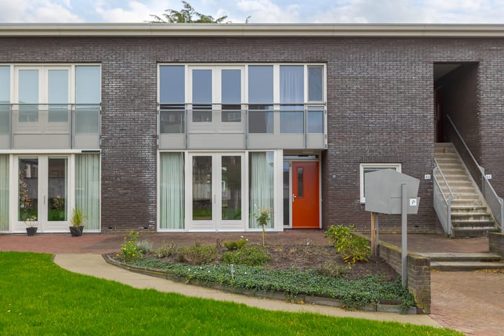 Puntkroos 44 in Zwolle foto