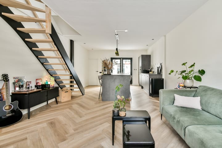 Puttershoeksestraat 31 in Schiedam foto