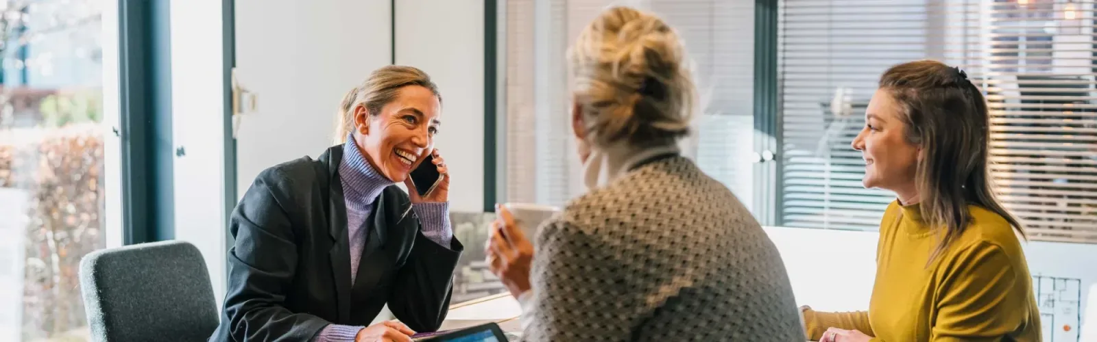 Team foto van PUUR* Makelaars Bloemendaal