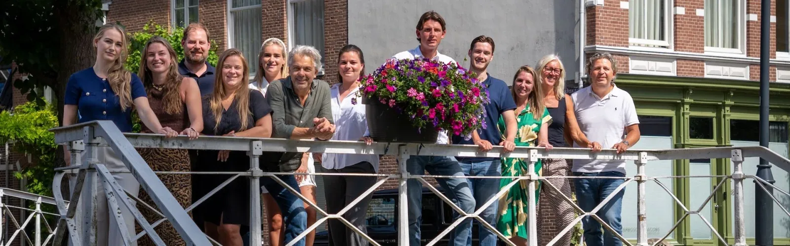 Team foto van PUUR* Makelaars Haarlem-Noord