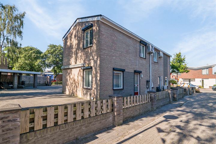 R. Schuilingstraat 4 in Emmen foto