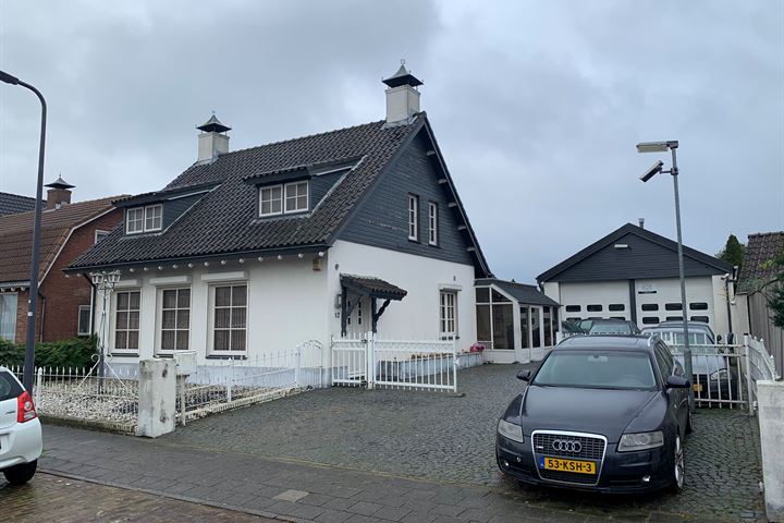 Raadhuisstraat 12 in Rosmalen foto