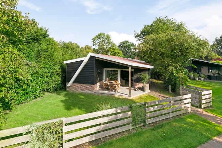 Raadhuisstraat 27-h70 in Dirkshorn foto