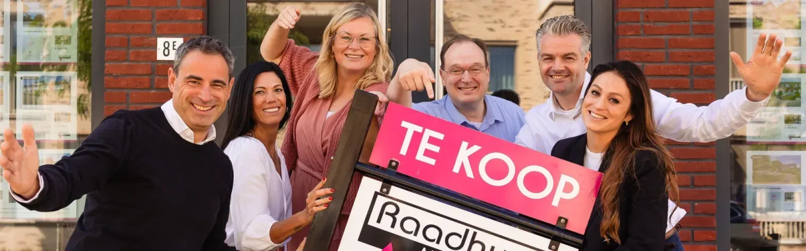 Team foto van Raadhuys Makelaars