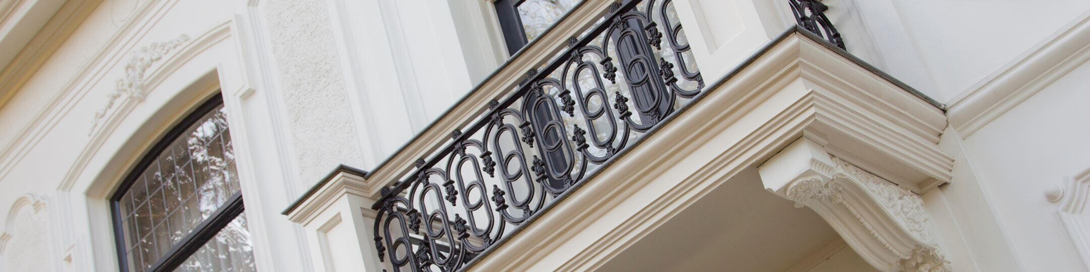 Foto van het kantoor van Raaijmakers Makelaardij. Qualis