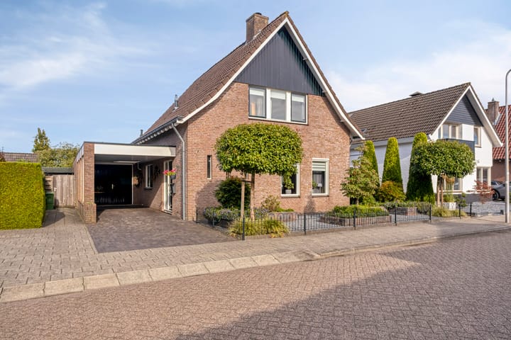 Ramakerstraat 27 in Haaksbergen foto