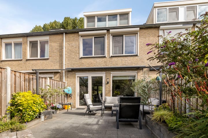 Ravelplantsoen 72 in Almere foto