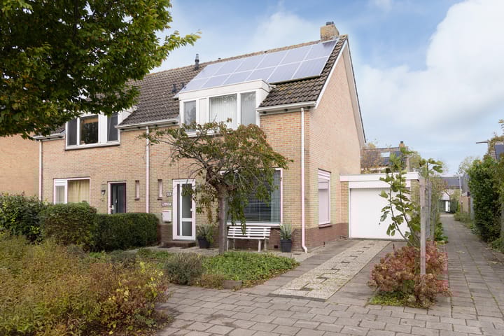 Ravenstraat 23 in Schellinkhout foto