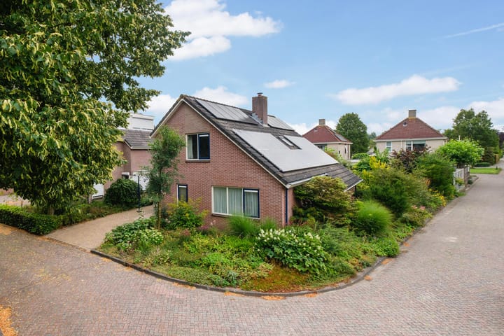 Reaal 5 in Dronten foto