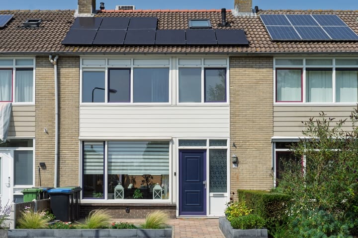 Regerstraat 13 in Bergen op Zoom foto