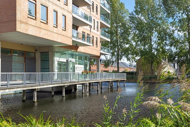 Reigerlaan 63 in Vlaardingen foto