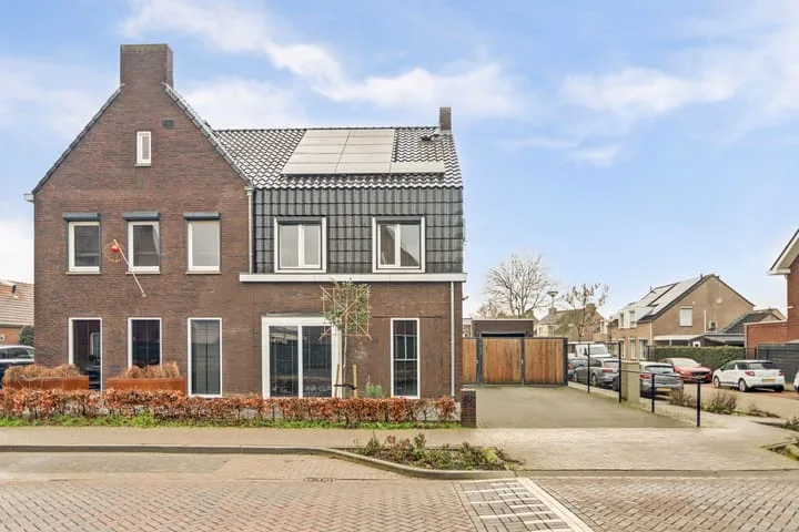 Reinier van Holylaan 25 in Heemstede