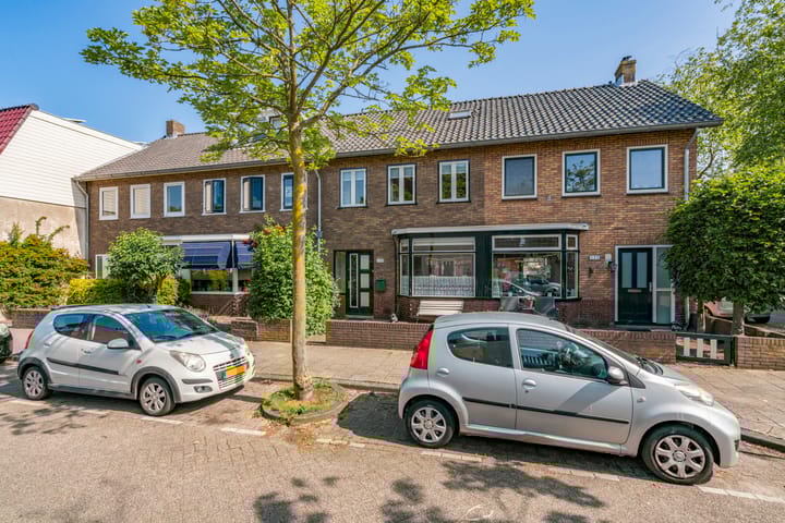 Reitzstraat 123 in Haarlem foto