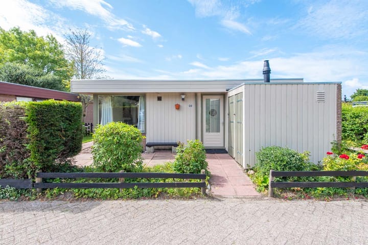 Rekerlanden 54 in Warmenhuizen foto