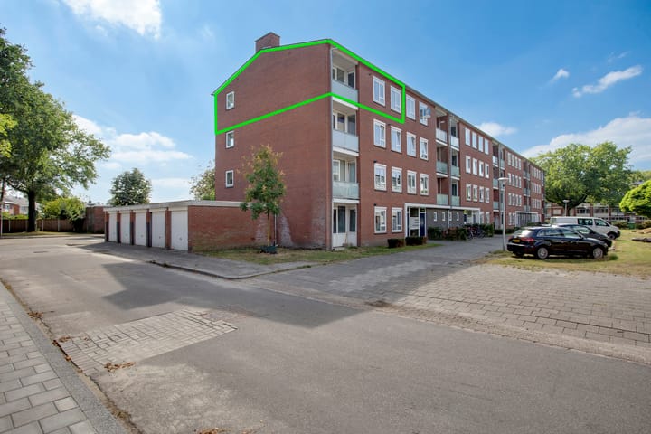 Rembrandtlaan 114 in Enschede foto