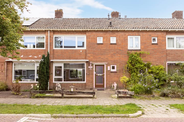 Rembrandtlaan 73 in Apeldoorn foto