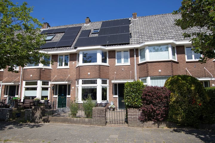 Rembrandtstraat 24 in Alkmaar foto
