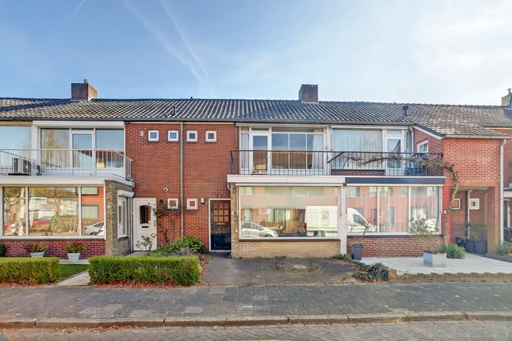 Rembrandtstraat 5 in Vlijmen foto