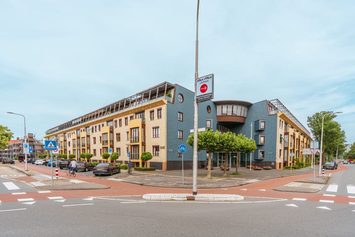 Rembrandtweg 212 in Amstelveen foto