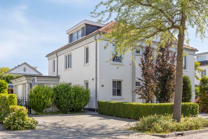 Renaissancelaan 29 in Alphen aan den Rijn foto